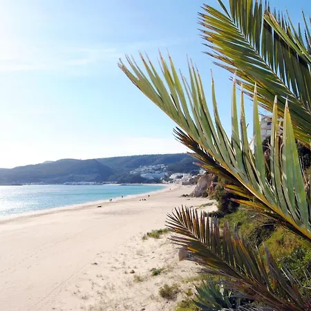 Beachfront - Direct Access