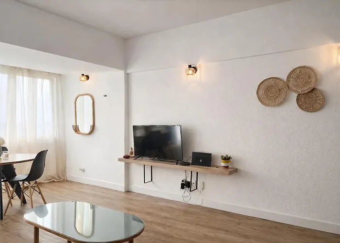 House Ii * Σεσίμπρα